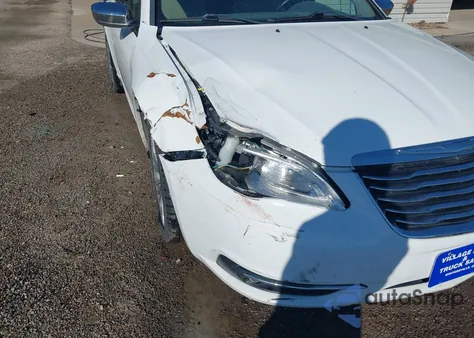 2012 Chrysler 200 Limited from USA, damaged, VIN 1C3CCBCBXCN257319